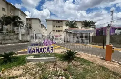 Apartamento com boa localização, próximo a escolas e creches.