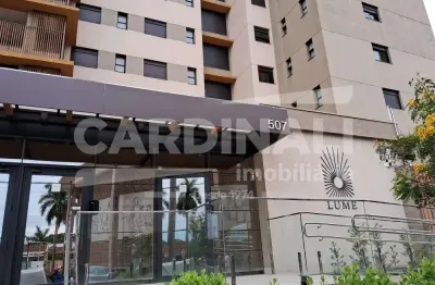 Apartamento novo, com localização espetacular! condomínio de alto padrão, com área de lazer completo.