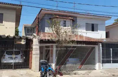 Sobrado bem localizado próximo/ com facil acesso a rodovia - são carlos.