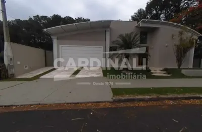 Casa em uma localização privilegiada dentro do bairro samambaia - são carlos.
