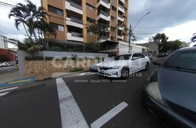 Apartamento com sacada centro excelente localização portaria 24 horas