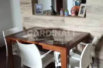 Apartamento com 2 quartos para alugar na Rua Professora Nicoleta Stella Germano, 60, Jardim Paraíso, São Carlos