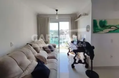 Apartamento à venda com 3 dormitórios, sendo 1 suíte e 70m² de área útil próximo ao parque industrial.