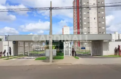 Apartamento com excelente localização, próximo a supermercados.