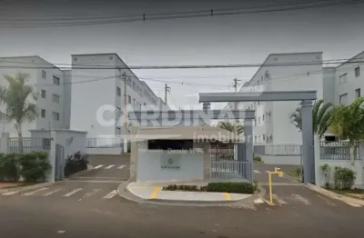 Apartamento mobiliado com ótima localização, próximo ao Shopping Jaraguá e Unip.