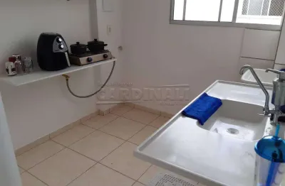 Apartamento com 2 quartos para alugar na Travessa Francisco Latorre Primo, Bloco 13, 12, Residencial Parati, São Carlos