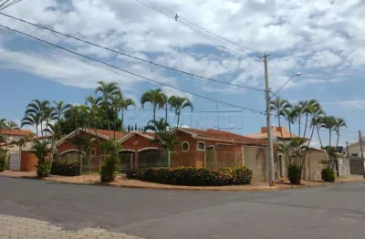 Imóvel comercial no coração da vila harmonia. venha conhecer. ótimo para clinicas, consultórios, lojas e similares.