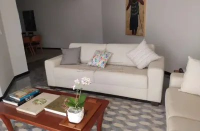 Apartamento com 4 quartos para alugar na Rua Padre Teixeira Até 1400/1401, 800, Jardim Bethânia, São Carlos