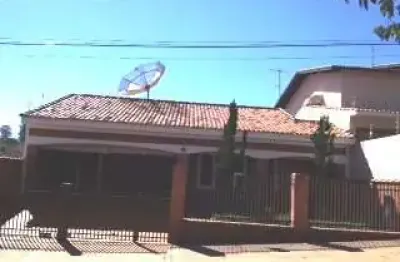 Casa com 3 quartos à venda na Rua Das Flores, 94, Jardim das Flores, Dourado