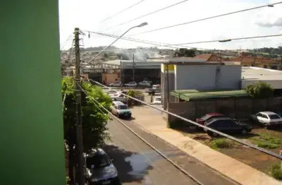 Casa com 3 quartos à venda na Rua Anita Stella, 200, Vila Celina, São Carlos
