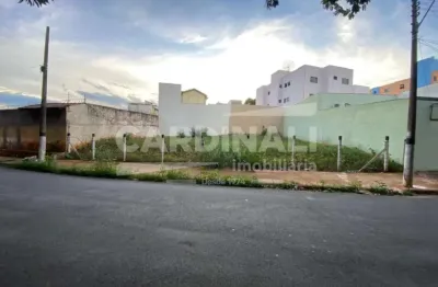 Terreno no jardim nova santa paula próximo ao parque do kartódromo em são carlos