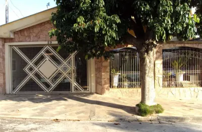 Casa com 6 quartos à venda na Rua José Fernandes Nunes, 59, Vila Santa Madre Cabrini, São Carlos