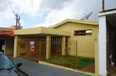 Casa com 3 quartos à venda na Rua Rafael de Abreu Sampaio Vidal, 1944, Centro, São Carlos