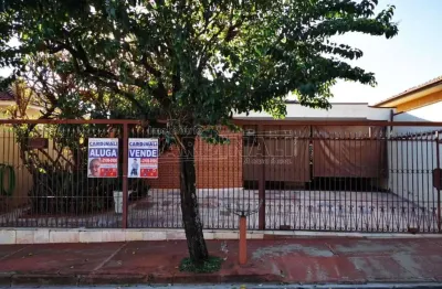 Casa com 4 quartos à venda na Rua Doutor Arlindo Soares de Azevedo, 584, Vila Santana, Araraquara