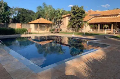 Casa com 4 quartos à venda na Avenida Professora Altamira Amorim Mantese, Chacara Parque Planalto, 386, Parque Planalto, Araraquara