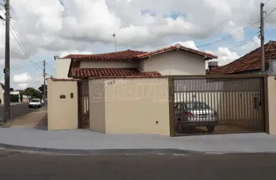Casa com 5 quartos à venda na Avenida Sallum, 144, Vila Prado, São Carlos