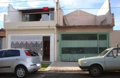 Casa com 3 quartos à venda na Rua Willian Sallum, 76, Jardim São Carlos 5, São Carlos