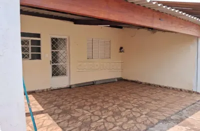 Casa com 3 quartos à venda na Avenida José Maria Lopes, 360, Residencial Acapulco, Araraquara