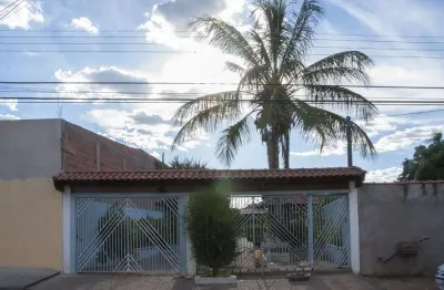 Casa sobrado com 2 dormitórios e 3 suítes na vila celina próxima a usp em são carlos