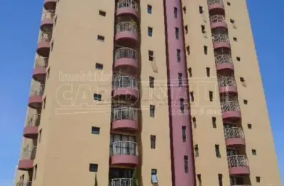 Apartamento com 2 dormitórios no centro próximo a escola prof. sebastião de oliveira rocha em são carlos