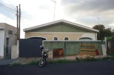 Casa com 3 quartos à venda na Rua Cesar Dacorso Filho, 800, Vila Carmem, São Carlos