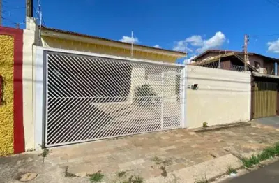 Esta é sua grande chance de morar em uma casa com 3 dormitórios sendo 1 suíte no boa vista com ótima localização