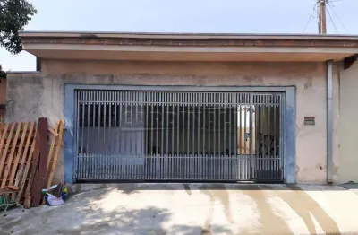 Casa com 3 quartos à venda na Rua Armando Pisani, 56, Residencial Astolpho Luiz do Prado, São Carlos