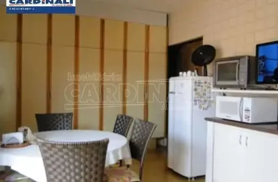 Casa com 2 dormitórios e 1 suíte no centro próxima a uniara em araraquara