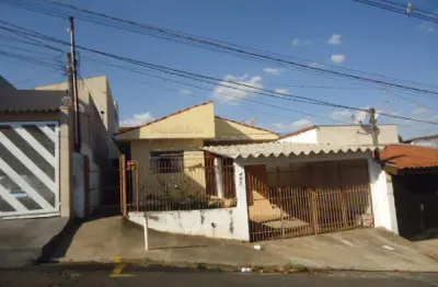 Casa com 2 quartos à venda na Rua Geraldo Bretas, Casa Toda, 465, Vila Monte Carlo, São Carlos