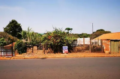 Terreno à venda na Avenida Coronel José Xavier De Mendonça, Terreno, Jardim do Carmo, Araraquara