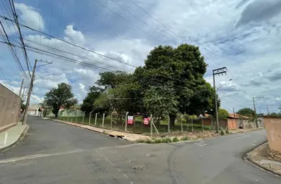 Terreno à venda na Rua Santa Filomena, 204, Jardim São Paulo, São Carlos