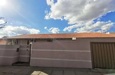 Casa com 3 quartos à venda na Avenida Doutor Rocha Lima, 971, Jardim Adalgisa, Araraquara