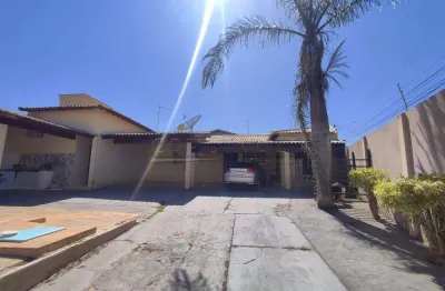 Casa com 3 quartos à venda na Rua Horacio Petrilli, B, 171, Jardim Mariana, Ibaté