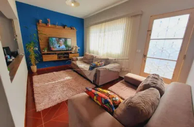 Casa com 3 quartos à venda na Rua Raimundo Correa, 574, Vila Alpes, São Carlos