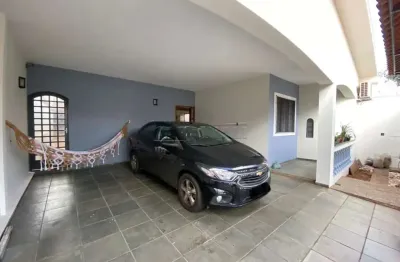 Casa com 3 quartos à venda na Rua Virgílio Pozzi, 111, Jardim Santa Paula, São Carlos