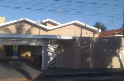 Casa com 3 quartos à venda na Avenida Francisco de Assis Bezerra Filho, 231, Jardim Nova América, Araraquara