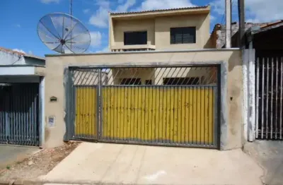 Casa sobrado com 3 dormitórios no jardim medeiros próxima a escola carmine botta em são carlos