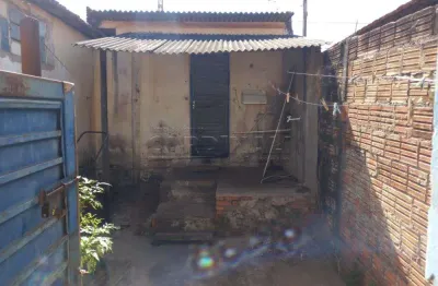 Casa com 3 quartos à venda na R. Estéfano Rossi, Esquina Com A Visconde De Pelotas, 182, Vila Tamoio, Ibaté
