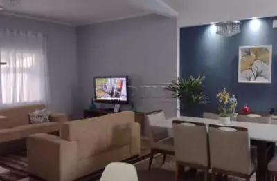 Casa com 3 quartos à venda na Rua Aristeu do Amaral, 58, Jardim Acapulco, São Carlos