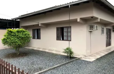 Casa com 4 quartos à venda no Boehmerwald, Joinville 