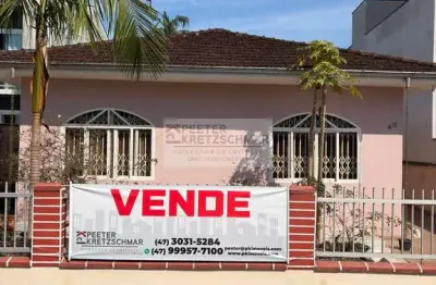 Casa com 3 quartos à venda no Morro do Meio, Joinville 