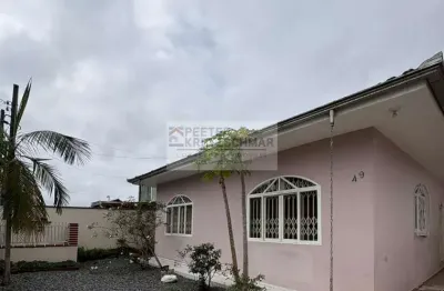 Casa com 3 quartos à venda no Morro do Meio, Joinville 