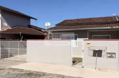 Casa com 2 quartos à venda no Morro do Meio, Joinville 