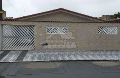 Casa isolada no solemar, 4 dormitórios, piscina, edícula, confira na imobiliária em praia grande.