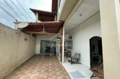 Casa geminada no boqueirão, 2 dormitórios, excelente localização, confira em praia grande.