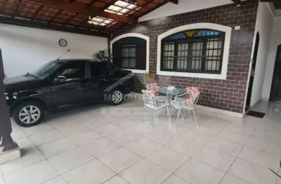 Casa no boqueirão com 02 dormitórios, 01 suííe só aqui na imobiliária morada na praia