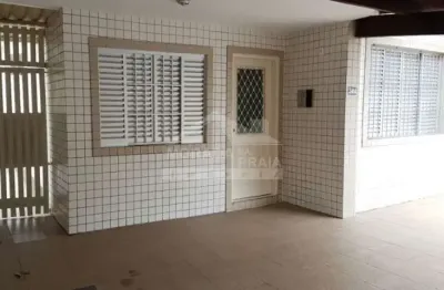 Casa geminada no canto do forte, 2 dormitórios, 3 vagas, só na imobiliária em praia grande.