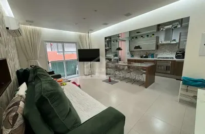 Apartamento no forte, 2 dormitórios, sacada, 1 vaga, confira na imobiliária em praia grande.