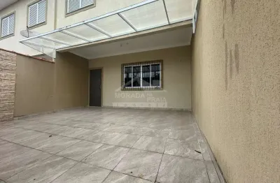 Sobrado geminado 03 dormitórios só na sua imobiliária em praia grande.