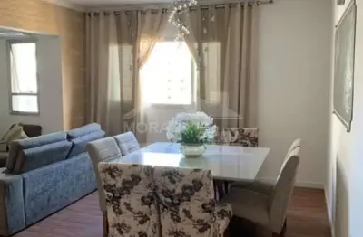 Apartamento na vila guilhermina, 2 dormitórios, 1 suíte, 1 vaga, confira em praia grande.